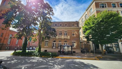 Thames Club